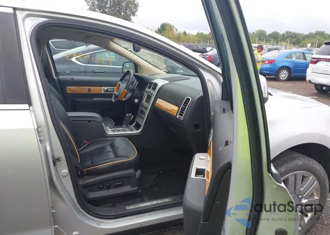 2010 Lincoln Mkx z USA, uszkodzony, nr VIN 2LMDJ8JC0ABJ21262